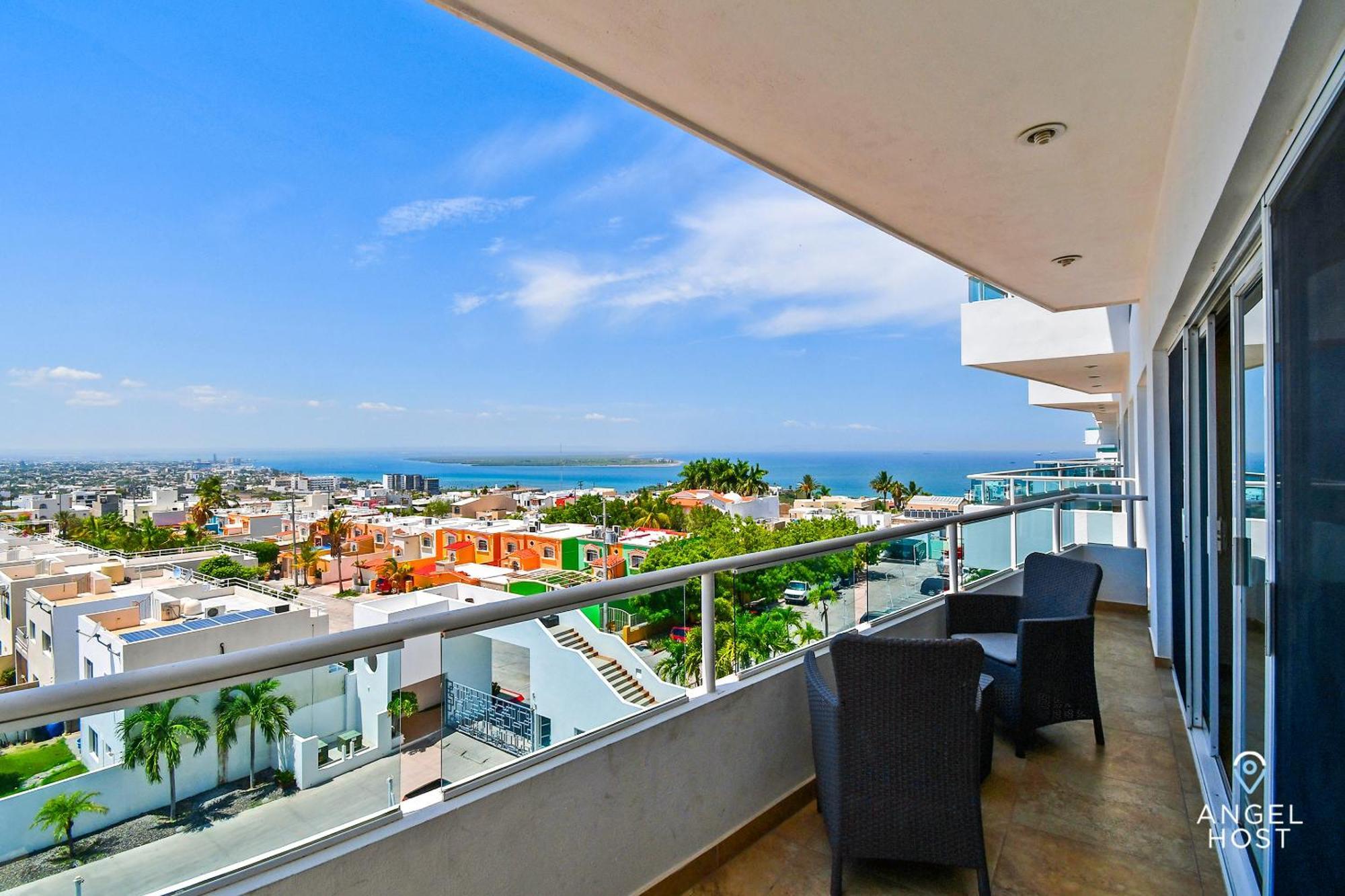 Oceanview Living Space & Balcony With Fiberoptic Wifi! La Paz Eksteriør billede