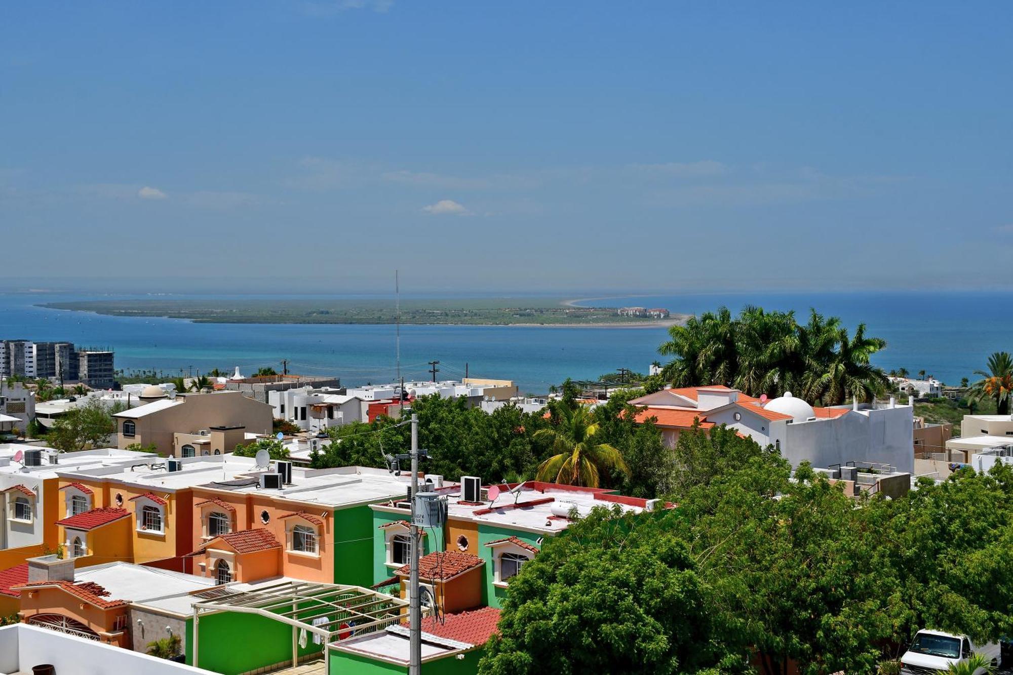 Oceanview Living Space & Balcony With Fiberoptic Wifi! La Paz Eksteriør billede