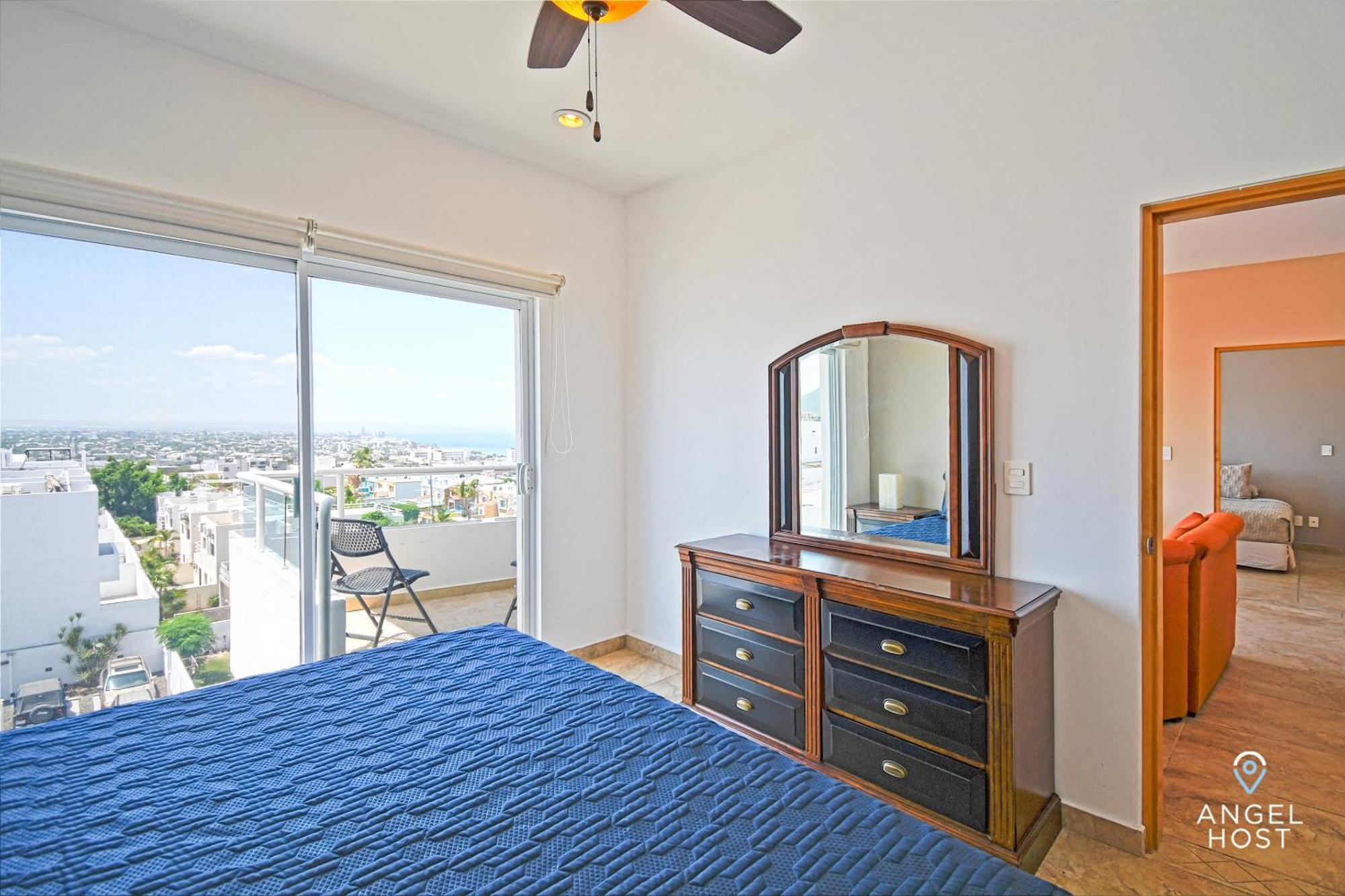 Oceanview Living Space & Balcony With Fiberoptic Wifi! La Paz Eksteriør billede